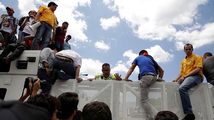 Bolivia suspende sesión de la OEA sobre situación en Venezuela