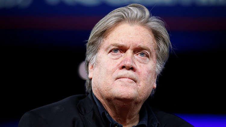 Trump retira del Consejo Nacional de Seguridad a Bannon, alias 'el verdadero amo de la Casa Blanca'