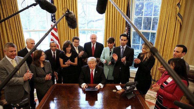 Rusia: "El ataque de EE.UU. a Siria demostró que es el país más impredecible"