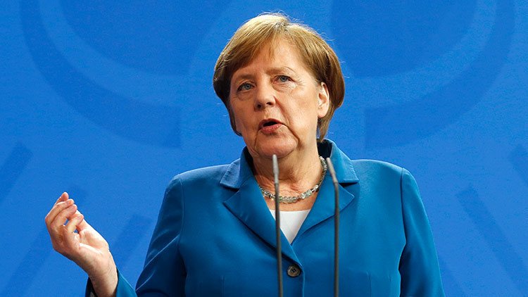 Merkel pide a Trump que coopere con Rusia para solucionar el conflicto de Siria