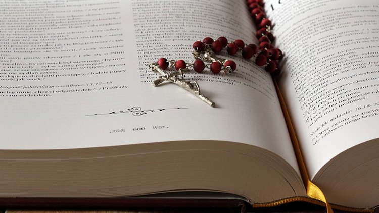 ¿Predijo la Biblia el ataque de Trump sobre Siria? Un sacerdote comenta el polémico pasaje (Video)