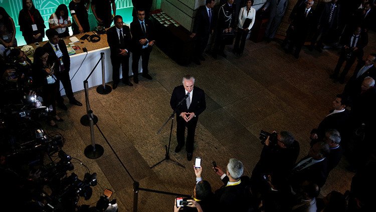 Nueve ministros de Temer serán investigados por presunta corrupción