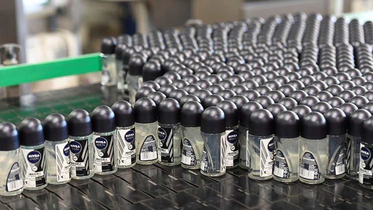 "El blanco es pureza": Anuncio "racista" de Nivea indigna a la Red (Foto)