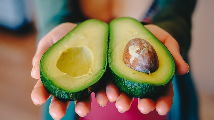 ¡Realmente cuesta oro!: el kilo de aguacate vale en México hasta un salario mínimo