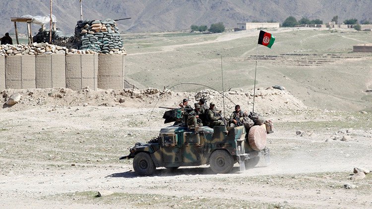 Kabul: 90 terroristas del EI murieron por el impacto de la 'madre de las bombas'