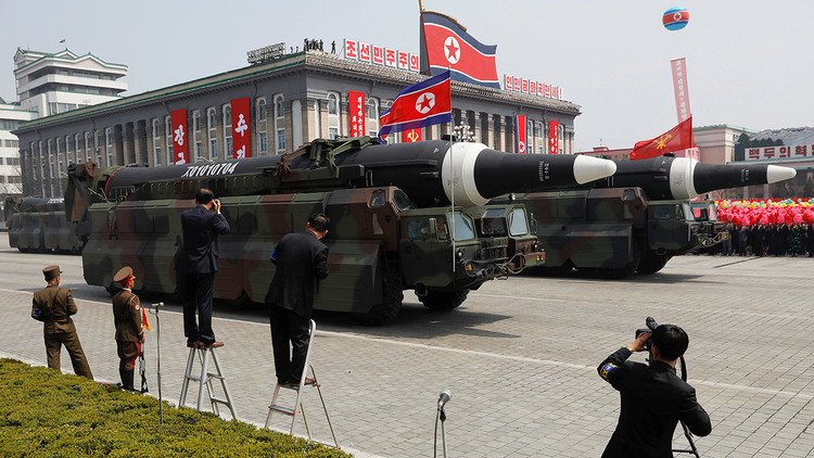 Almirante de EE.UU.: "Misiles norcoreanos pueden alcanzar Hawái" (Infografía)