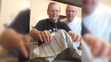 Una abuela le gasta una broma a su marido y recibe 64 millones de visitas