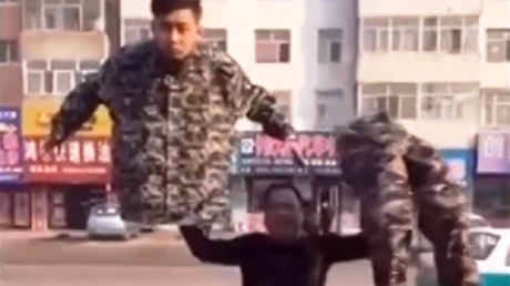 Parecía un espectacular truco de magia pero algo falló