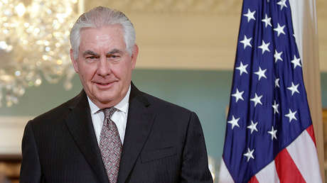 Tillerson afirma que el ataque contra la base aérea en Siria fue "proporcional"