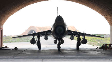 ¿Por qué el bombardeo de EE.UU. de una base siria no logró su objetivo?