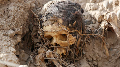 Revelan la causa de muerte de la milenaria momia con zapatillas Adidas (FOTOS, VIDEO)