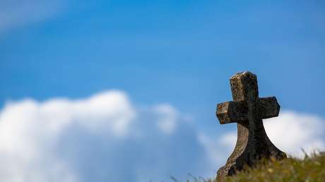 Un estadounidense lleva 29 años tratando de demostrar a las autoridades fiscales que no está muerto