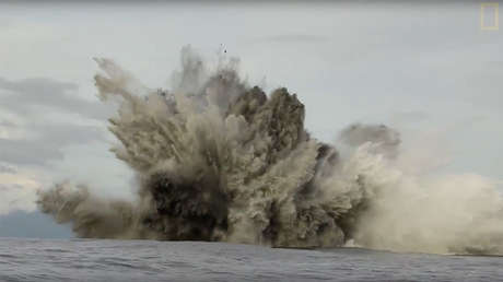 'Sharkcano': Un robot filma al misterioso tiburón morador de volcanes submarinos (Video)