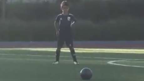 El hijo de Cristiano Ronaldo anota un gol espectacular