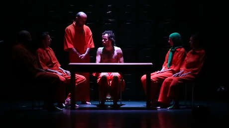 La Iglesia croata pide prohibir una obra que muestra a Jesús 'violando' a una mujer musulmana