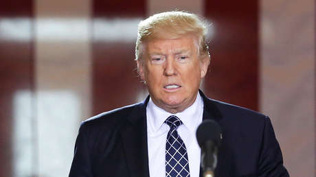 Trump se plantea disolver la corte que bloqueó tres de sus decretos