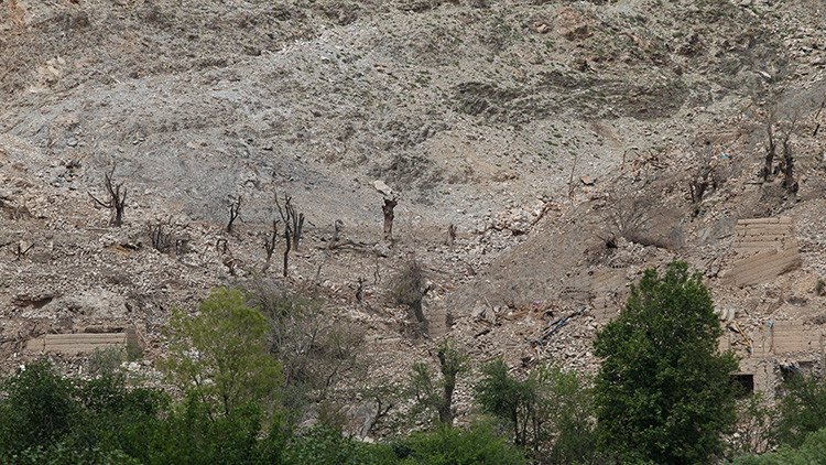 VIDEO: Así quedó el lugar donde cayó la 'madre de todas las bombas' lanzada por EE.UU.