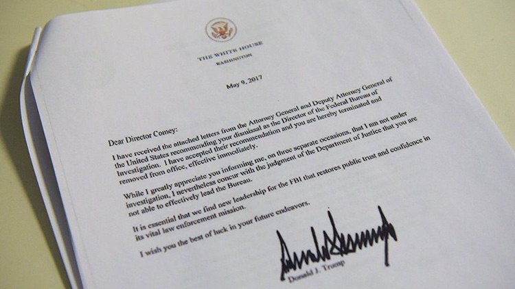 La gota que derramó el vaso: revelan la razón por la que Trump despidió a Comey