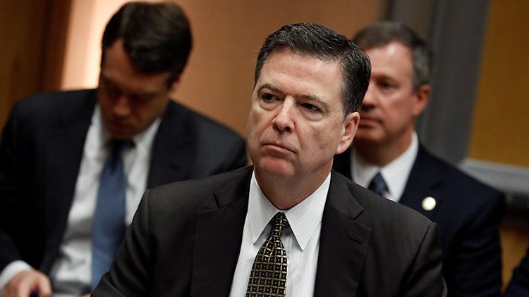 Trump a Comey: "Debería esperarse a que no haya cintas de nuestras conversaciones antes de hablar"