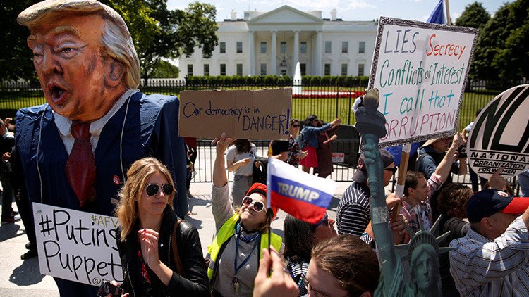 Congreso de EE.UU. ofrece nombrar un fiscal especial sobre Rusia, independiente del presidente