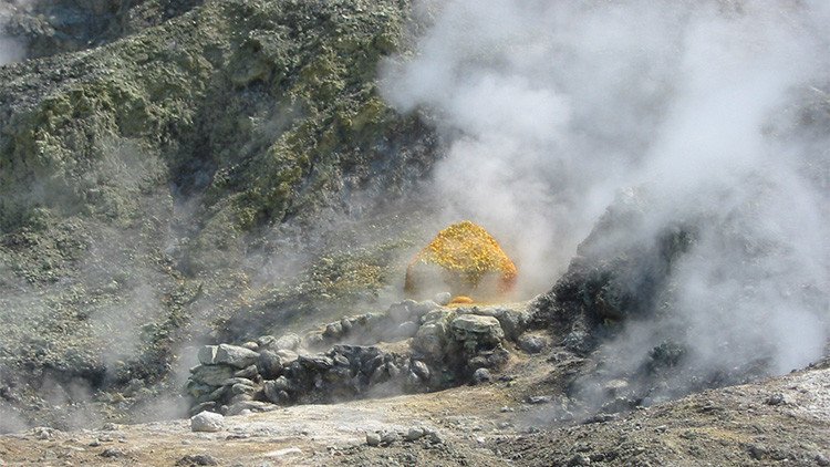 Predicen la erupción de un peligroso volcán en Europa que amenazaría a miles de personas