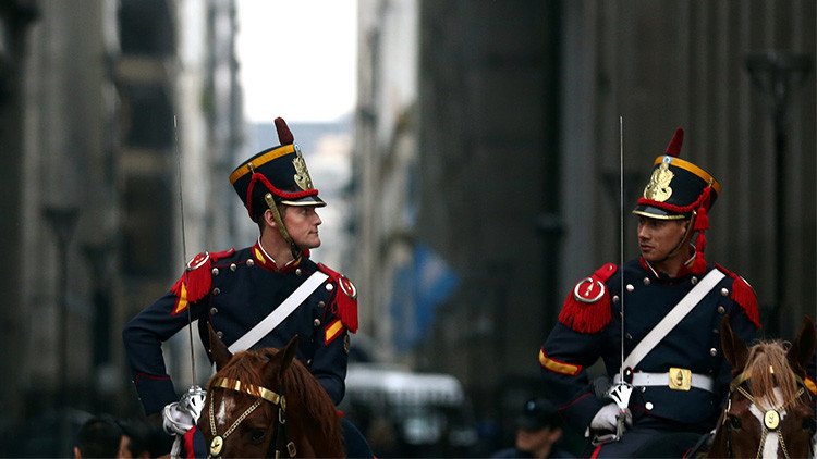 El insólito error durante un desfile militar en Argentina