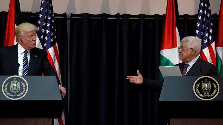 "¡Me engañaste!": ¿Abroncó Trump a gritos al presidente palestino?