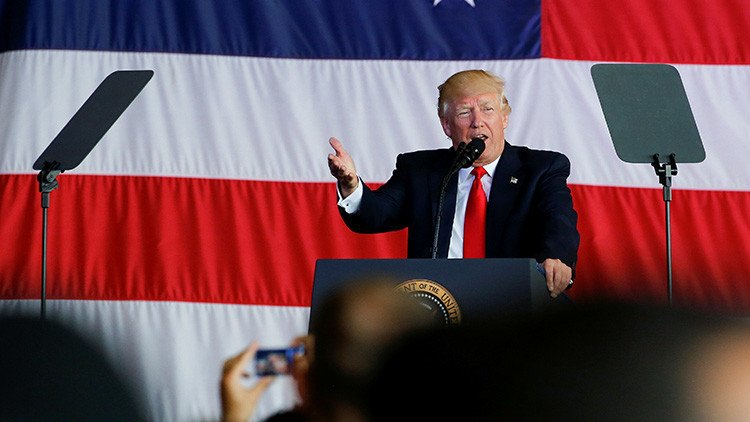 Trump sobre Rusia: "Una excusa sobre la derrota demócrata se ha apoderado de las noticias falsas"