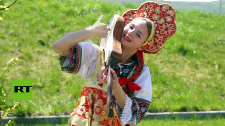 Conozca a la Jimi Hendrix de la música folclórica kirguisa