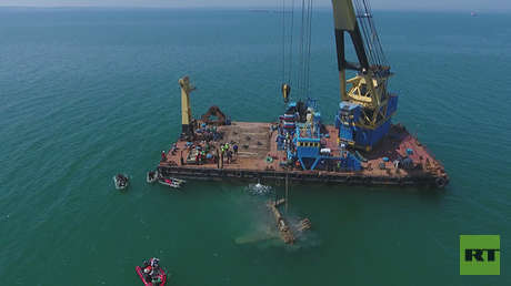 VIDEO: Sacan del mar un caza de la Segunda Guerra Mundial cerca de Crimea