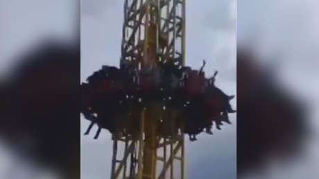IMPACTANTES IMÁGENES: Un fallo en la atracción 'La torre de adrenalina' deja 10 heridos en Turquía