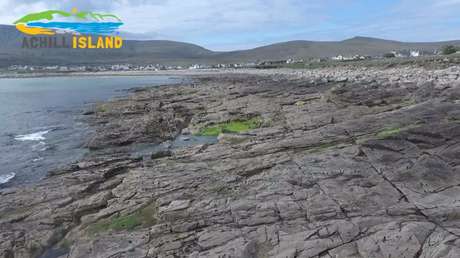 Irlanda: Reaparece una playa de arena luego de 33 años (Video)