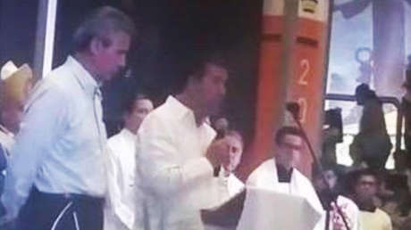VIDEO: Gobernador mexicano consagra su Estado a Dios