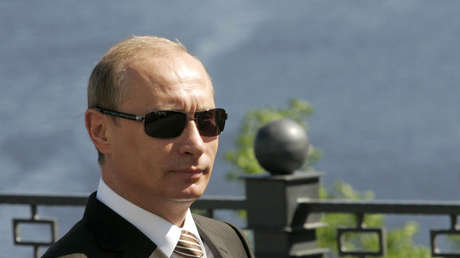 A lo Matrix: "Putin ofrece la píldora roja pero Washington prefiere la azul"