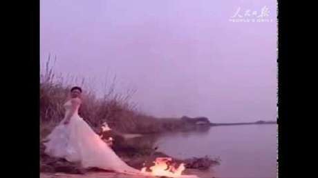 ¡Novia en llamas!: El deseo por obtener la mejor fotografía por poco termina en tragedia