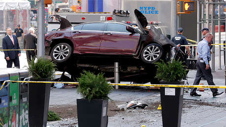 FUERTES IMÁGENES: El momento exacto del atropello de una multitud en la plaza de Times Square