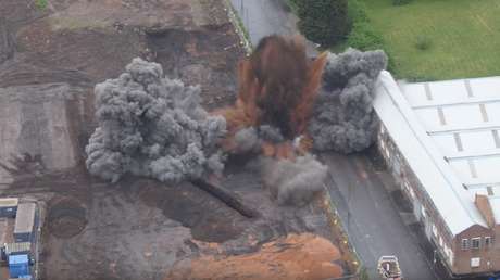Así detonaron una bomba de la II Guerra Mundial hallada por unos trabajadores