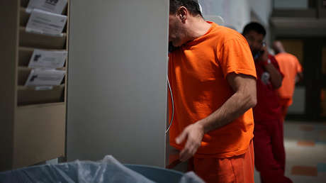 Demandan al Gobierno de EE.UU. por trato inapropiado de inmigrantes detenidos