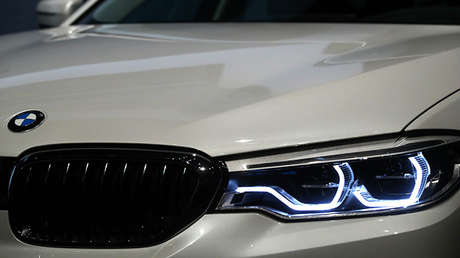 'Der Spiegel': Trump amenaza con prohibir a los "muy malos" alemanes vender autos en EE.UU.