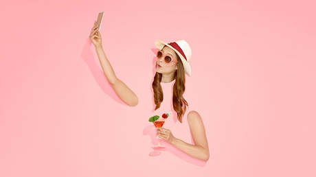 Fotos de mascotas, selfis y frases motivacionales: ¿Qué evidencia lo que publicamos en las redes?