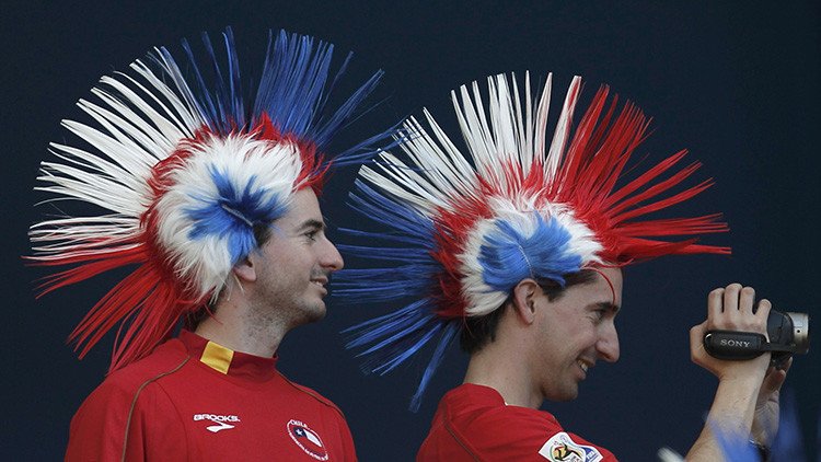 La Cancillería de Chile aconseja a sus ciudadanos no "piropear" a las mujeres rusas