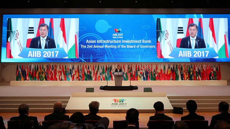 ¿Qué significa el ingreso de Venezuela al Banco Asiático de Infraestructura?