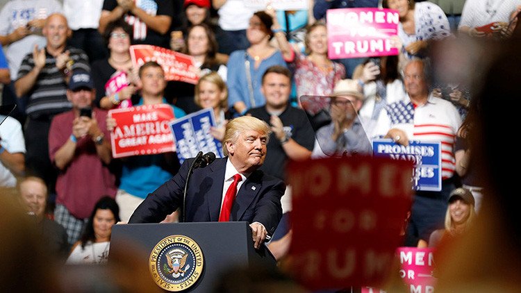 Trump afirma que no quiere a "una persona pobre" para su Administración