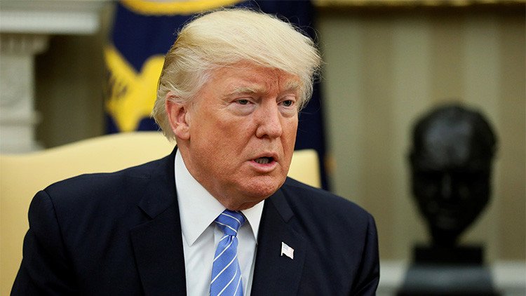 Trump acusa a Obama de "colusión" en el caso del presunto 'hackeo' ruso