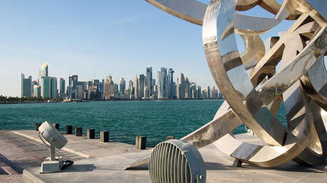 "Catar pagó 1.000 millones de dólares a terroristas por la liberación de la familia real"