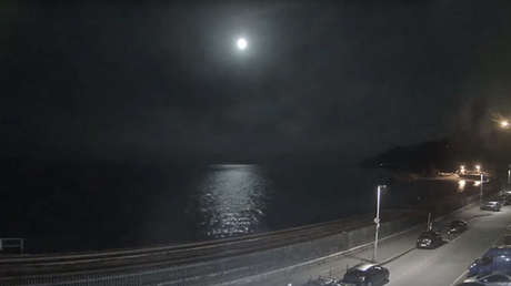 Un meteorito "más brillante que la Luna" cae cerca del Reino Unido (VIDEO)