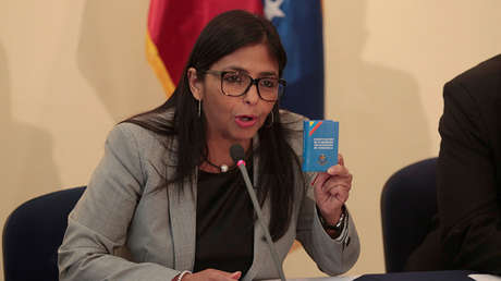 Venezuela acusa a Merkel de promover "violencia opositora" en el país