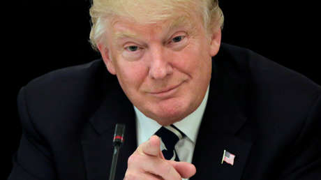 Smirnoff al ataque: La marca de vodka se mofa de las supuestas relaciones de Trump con Rusia