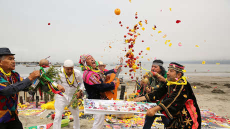 VIDEO: Chamanes peruanos invocan espíritus para evitar una guerra entre EE.UU. y Corea del Norte