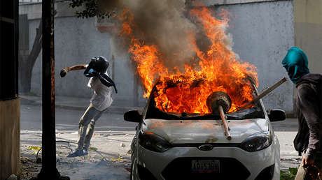 "Los venezolanos están comprometidos con la revolución porque es defender Suramérica"